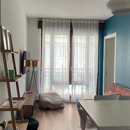 Bocconi 1 Bdr With Style Daire Milano Dış mekan fotoğraf