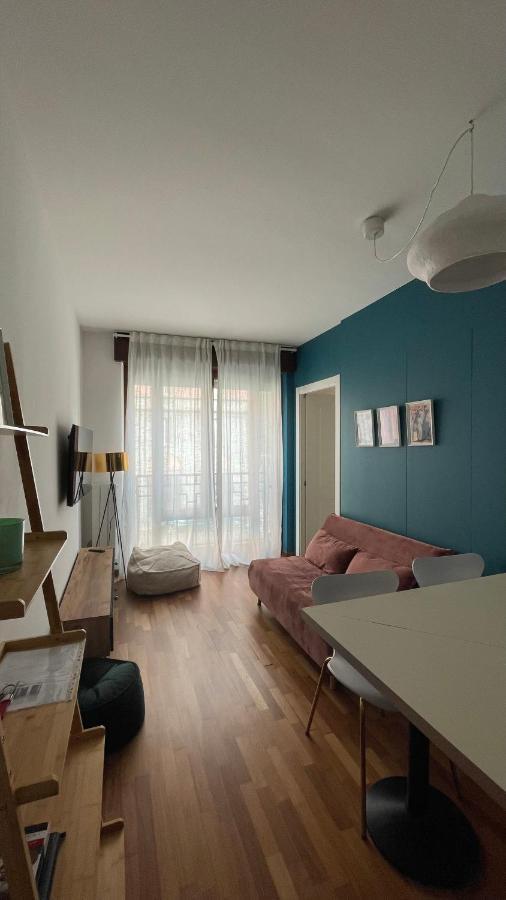 Bocconi 1 Bdr With Style Daire Milano Dış mekan fotoğraf